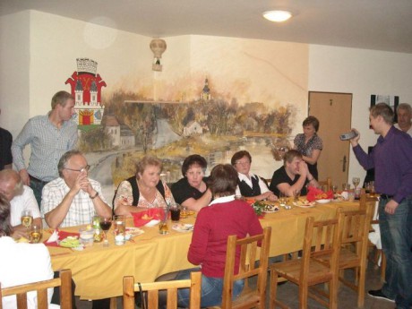 28. říjen 2011-Rodinná oslava - Chýnov - Restaurace U Bazénu 005