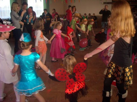 Dětský karneval - Křeč - Kulturní Dům 003